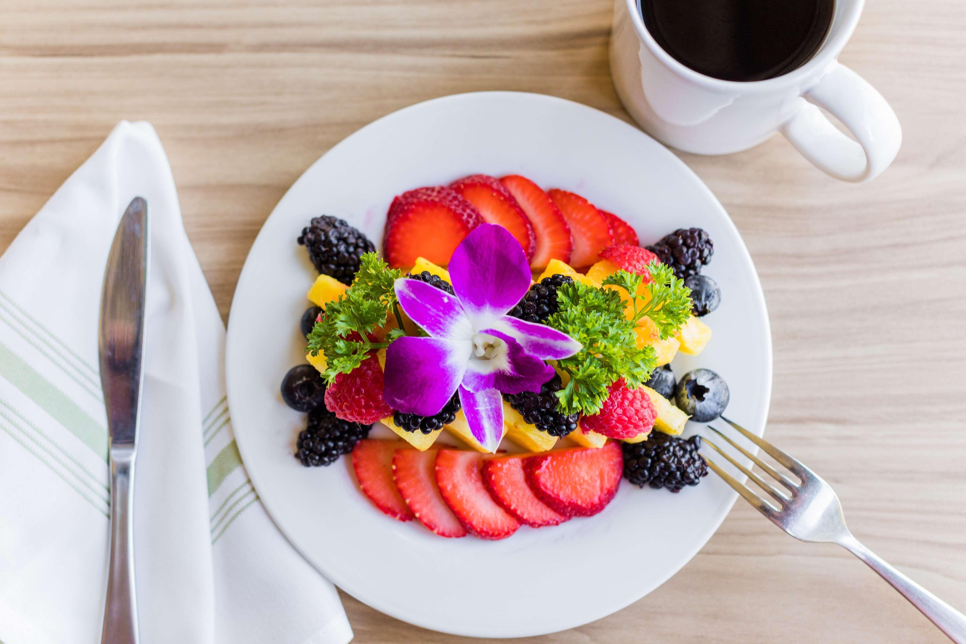 Embassy Suites By Hilton Oahu Kapolei - Free Breakfast Exterior photo